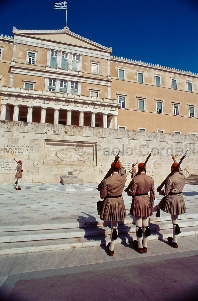 Changing of the Guard at Greek Parliament, Athens, Greece
 (cod:Greece17)